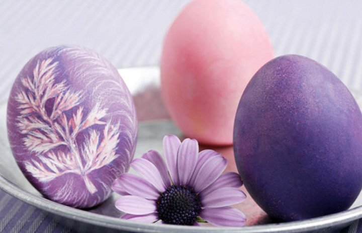 Como tingir ovos com corantes naturais para a Páscoa: 8 caminhos