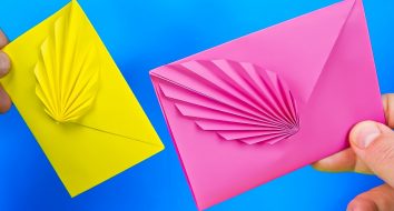 Cartão postal em 8 Março Envelope de origami de papel faça você mesmo para mamãe