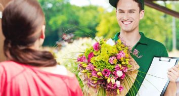 Доставка свежих цветов в Донецке: удобный и надежный сервис с гарантией качества